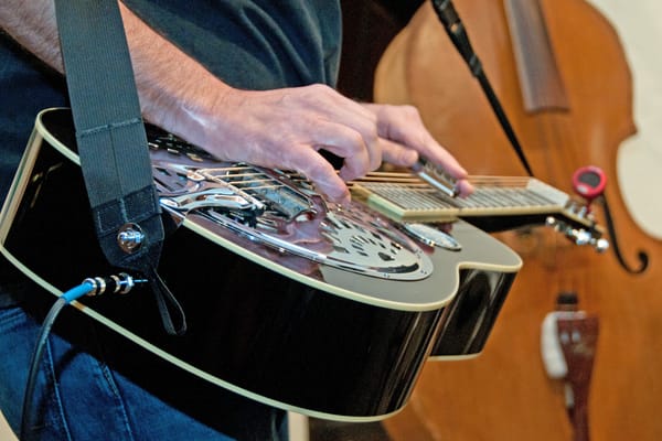 Beginner's Kit for Dobro Guitar