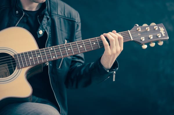 13 Great Country Acoustic Guitar Lessons on YouTube