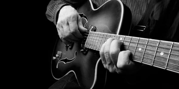 Beyond the Pentatonic: 3 Simple Ways To Expand Your Blues Soloing