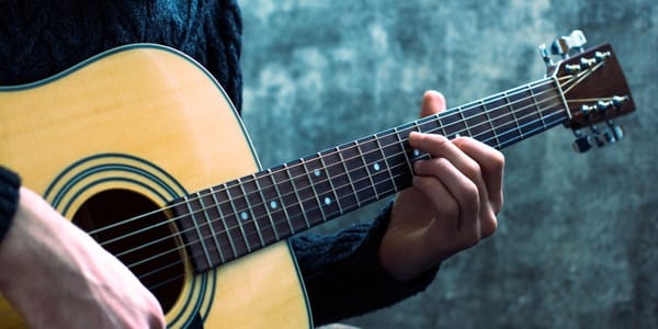 Ditch the Standard Tuning: The Best Alternate Tunings for Fingerstyle Guitar