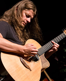 Thomas Leeb - Top 25 Fingerstyle Guitar Players